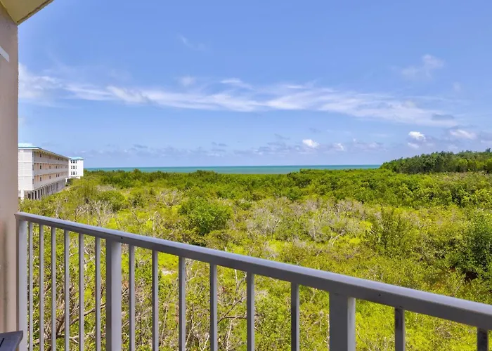 Nauti Hideaway Ocean Pointe 2314